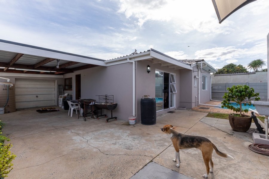 4 Bedroom Property for Sale in Churchill Estate Western Cape